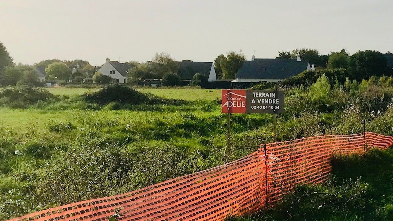 Terrain à bâtir de 318 m² à GUERANDE (44)