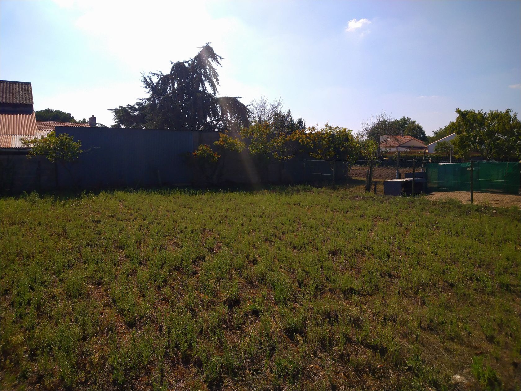 Terrain à bâtir de 483 m² à SAINT-HILAIRE-DE-CHALEONS (44)